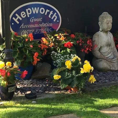 Hepworth نيوكويي